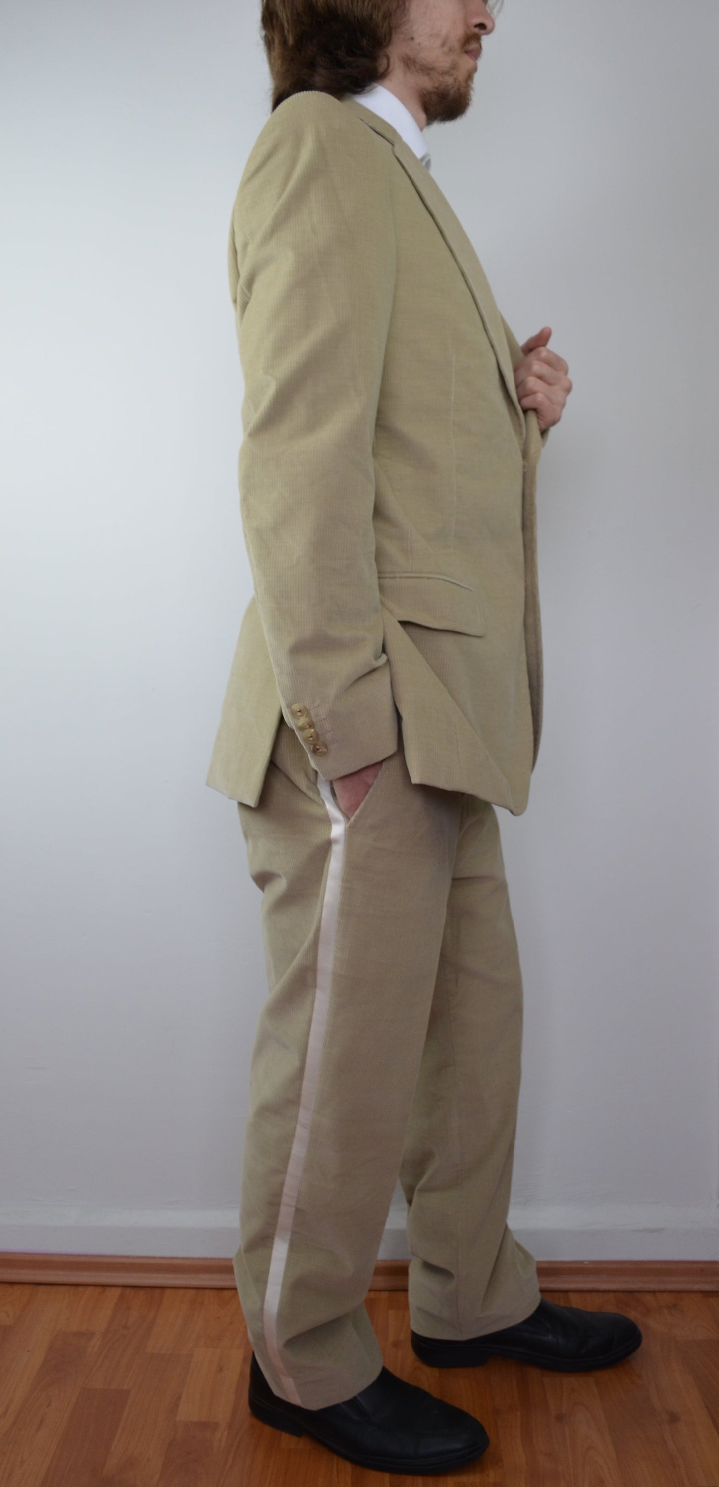 Traje ZEGNA de pana NUEVO
