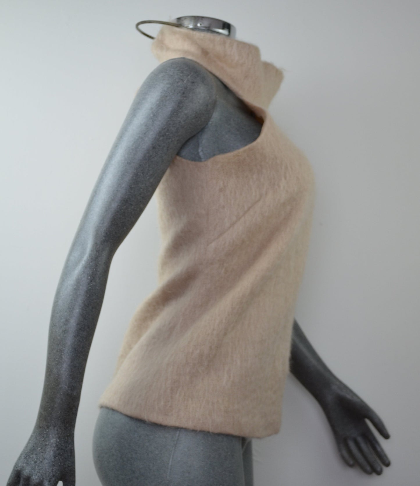 Blusa de lana y seda