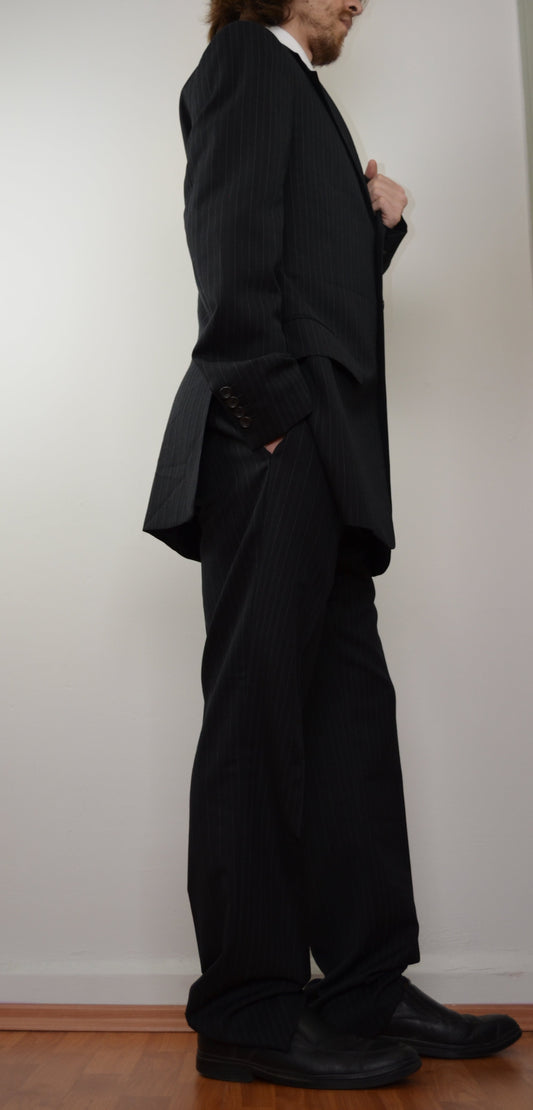 Traje GUCCI a rayas
