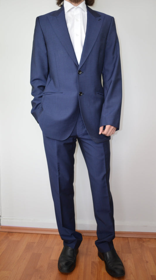 Traje REISS liso